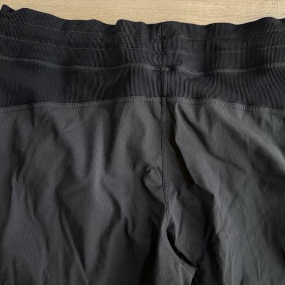 Lululemon Dance Studio Mid-rise Joggers Women Size 14 Black - Picture 4 of 5